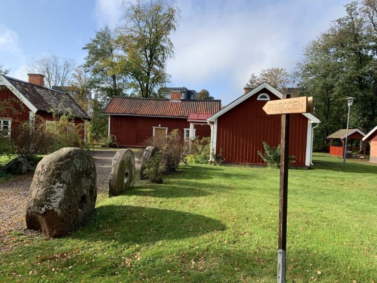 Mjölby-33